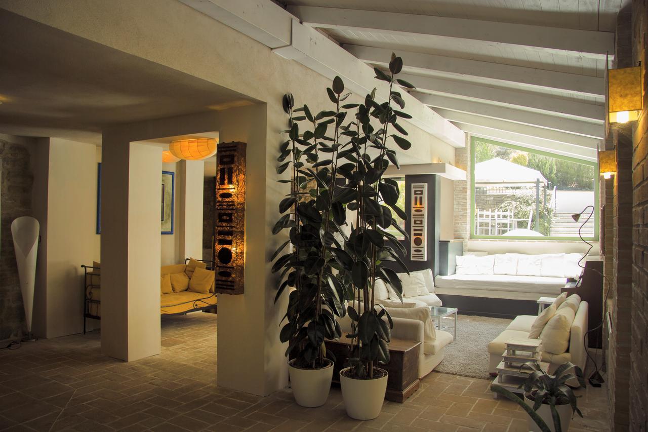 Le Torracce Agriturismo Olistico Hotel Valfabbrica Exterior foto